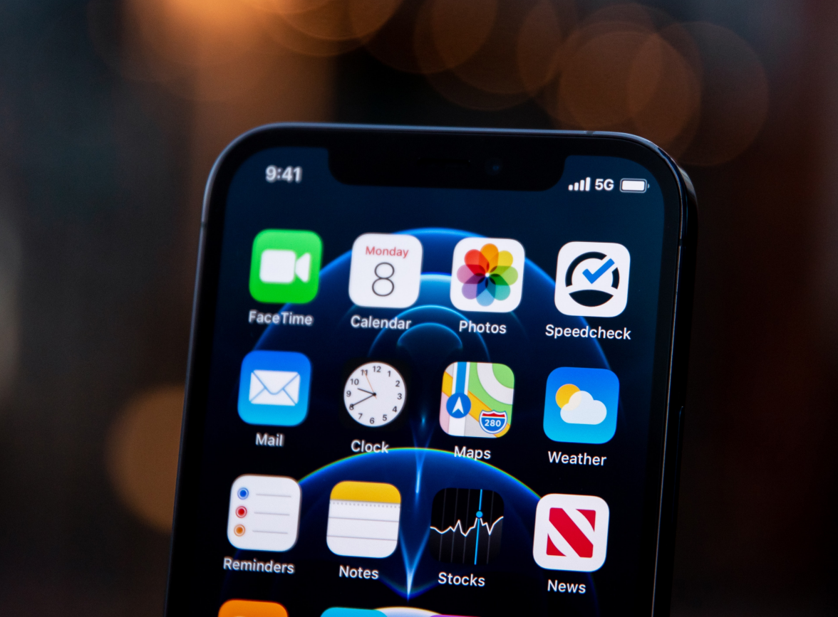 湖北苹果手机维修分享为什么 iPhone 12 在冬季会自动关机 